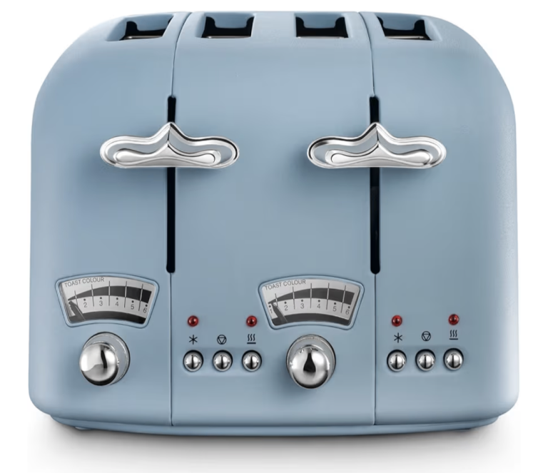 DeLonghi 4 Slices Argento Toaster