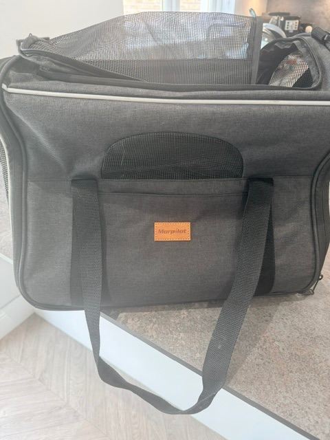 Morpilot pet carrier