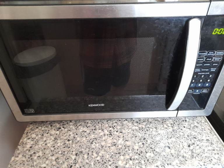 KENWOOD Microwave Oven – Silver, Good Condition