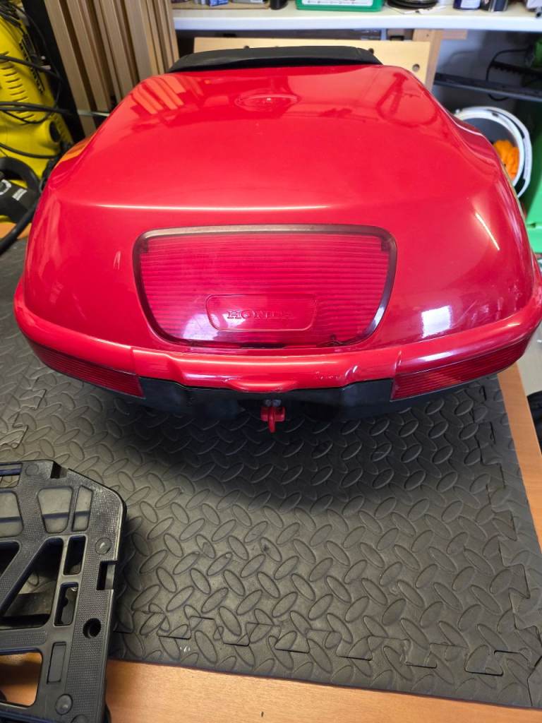 Honda VFR800 Top Box and base plate only