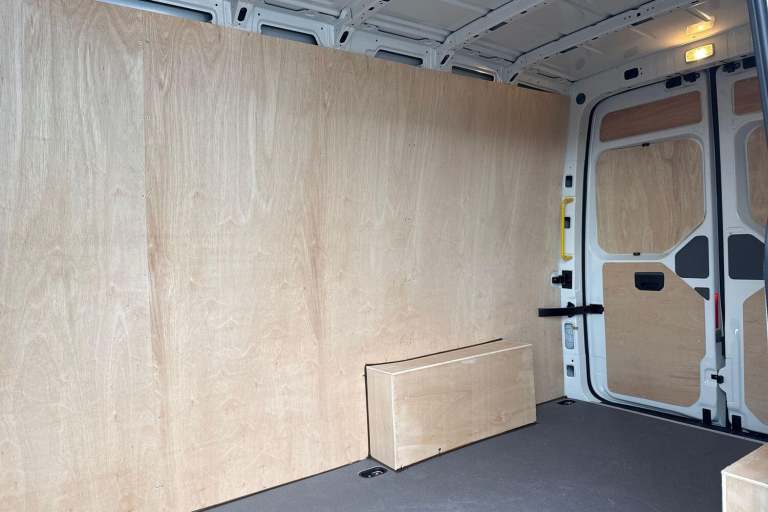 2025 Volkswagen Crafter 2.0 TDI 140PS Commerce Plus High Roof Van PANEL VAN DIESEL Manual