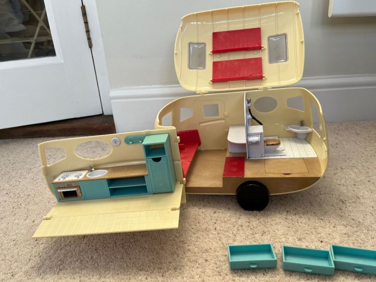 Sylvanian caravan