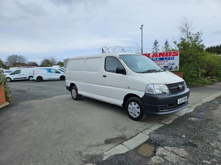 2007 ON 07 PLATE TOYOTA HIACE 300 D-4D 120 LWB DIESEL VAN 76K 