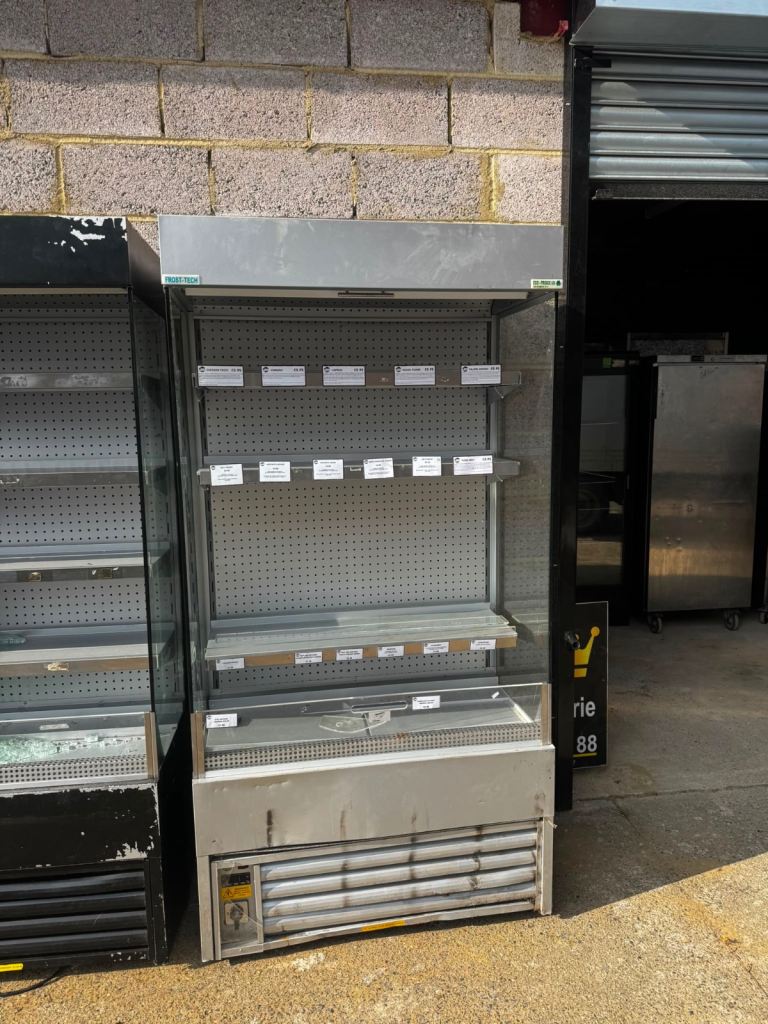 Commercial display fridge excellent working condition fully serviced cafe shop restaurant 