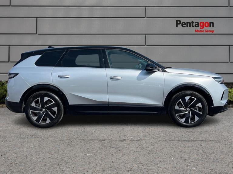  Vauxhall Grandland Electric 73kwh Gs Suv 5dr Electric Auto 213 Ps Electric