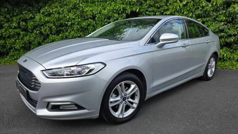 2017 (17) Ford Mondeo 1.5T EcoBoost Zetec 5dr Petrol Manual Euro 6 **1 OWNER**
