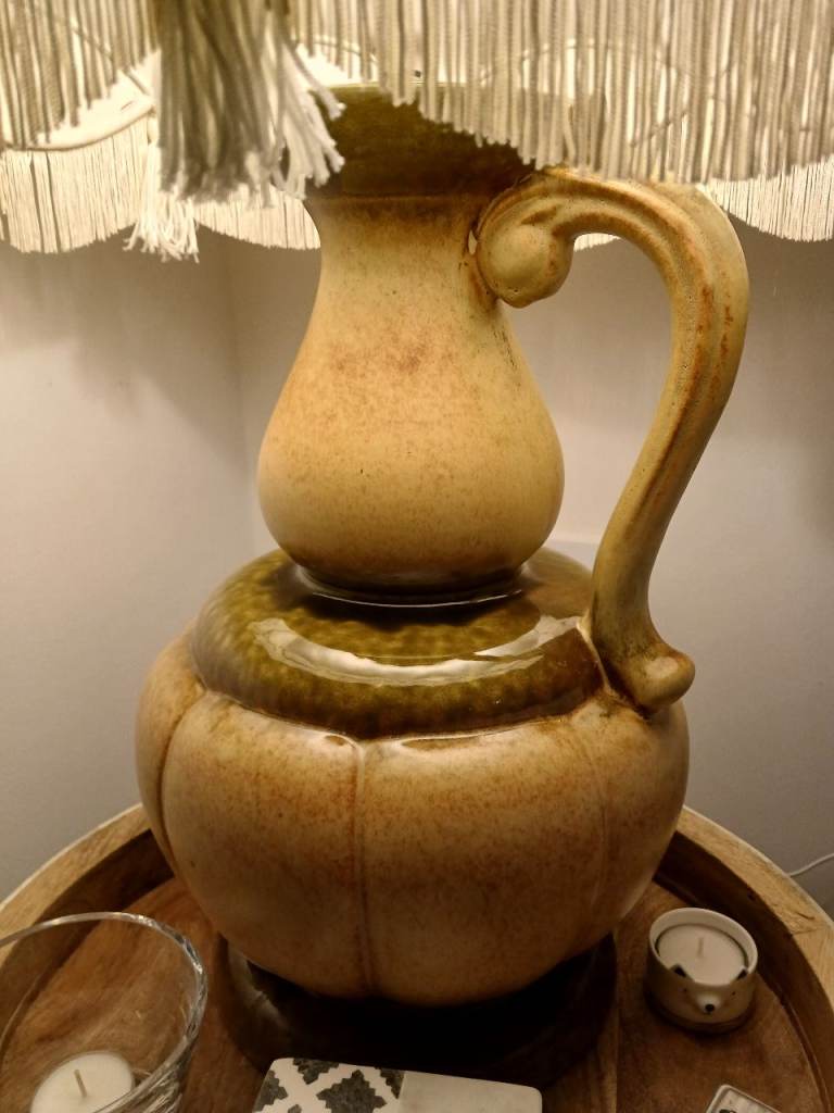 image for   Ceramic table lamp 