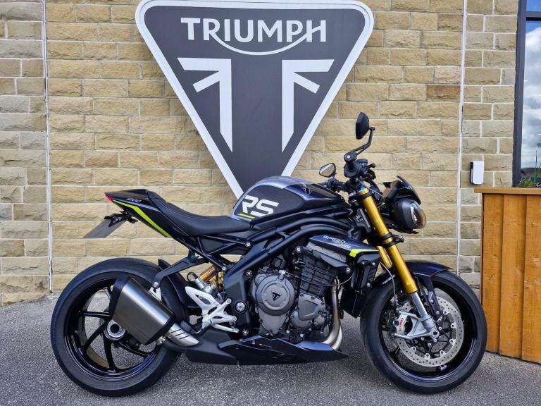 2025 Triumph Speed Triple 1200 RS - Latest model - Low mileage One owner
