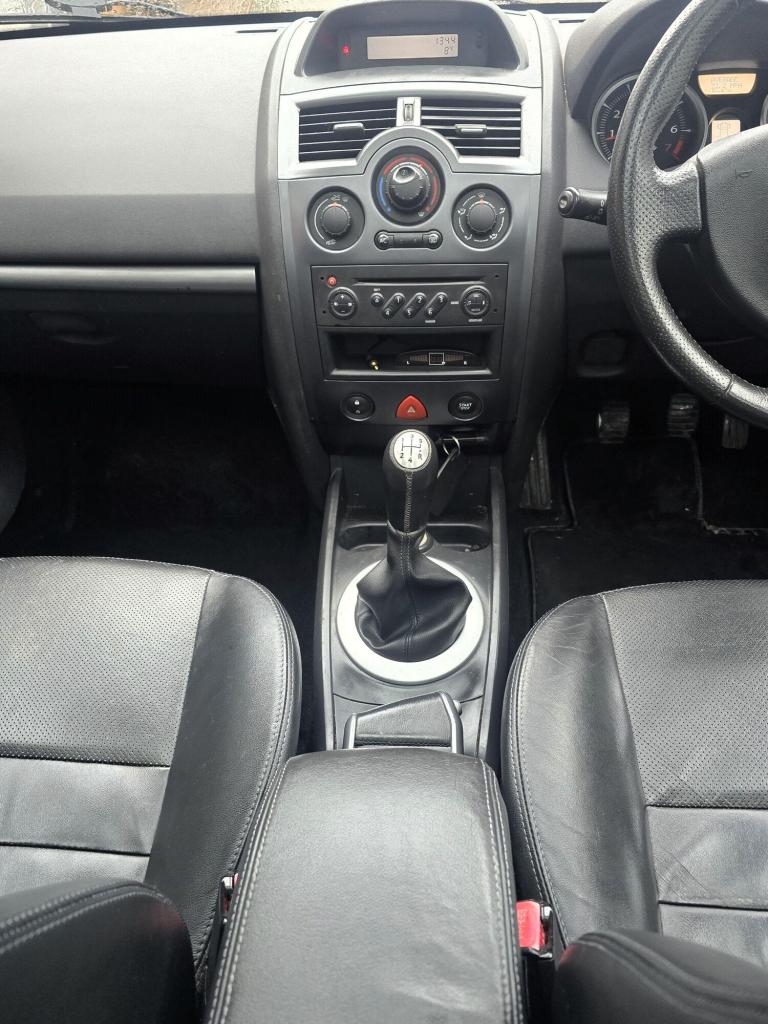 2007 Renault Megane 1.6 VVT Dynamique 5dr [Euro 4] ESTATE PETROL Manual
