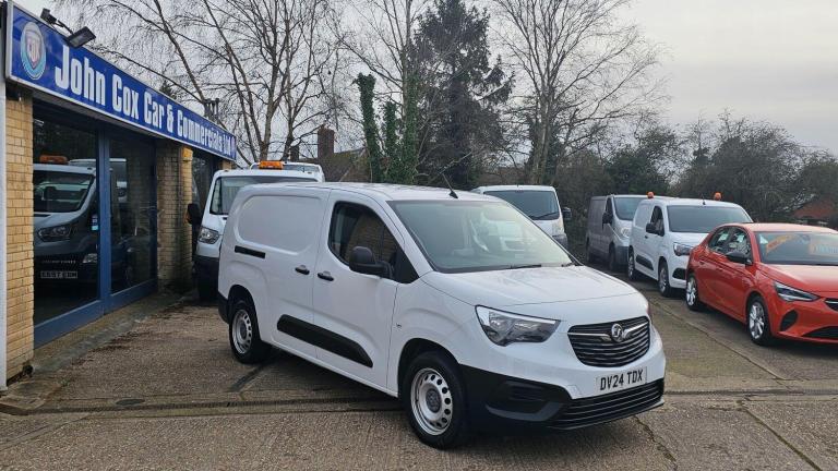 2024 Vauxhall Combo 2300 1.5 Turbo D 100ps H1 Prime Van PANEL VAN DIESEL Manual
