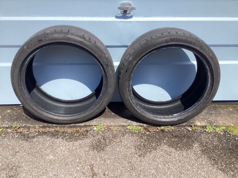 2 x car tyres, Continental Sport Contact 7. 225/40 ZR 18” XL