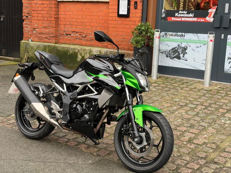 72 reg Kawasaki Z125 naked motorcycle in Green