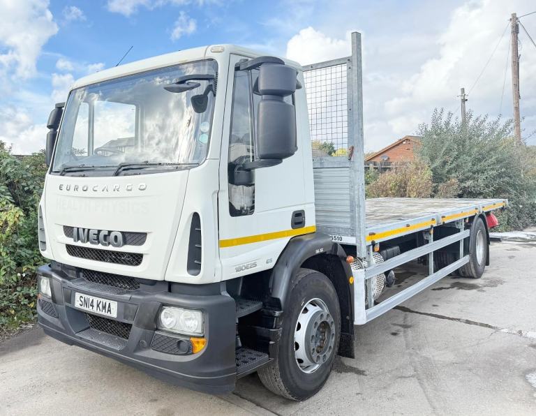 2014 IVECO EUROCARGO 180E25 ALLOY FLATBED EURO-6 18TON U-LEZ !! 5,000 MILES !!