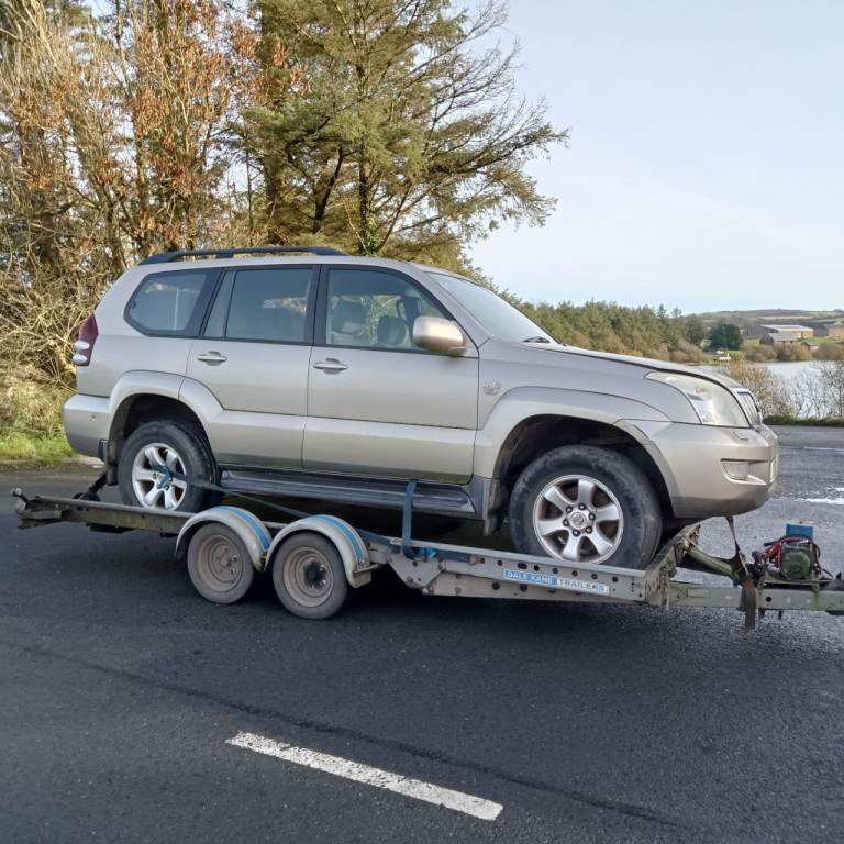 Toyota hilux landcruiser 