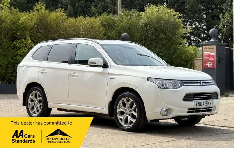 2014 Mitsubishi Outlander 2.0h 12kWh GX4h CVT 4WD Euro 5 (s/s) 5dr Hybrid