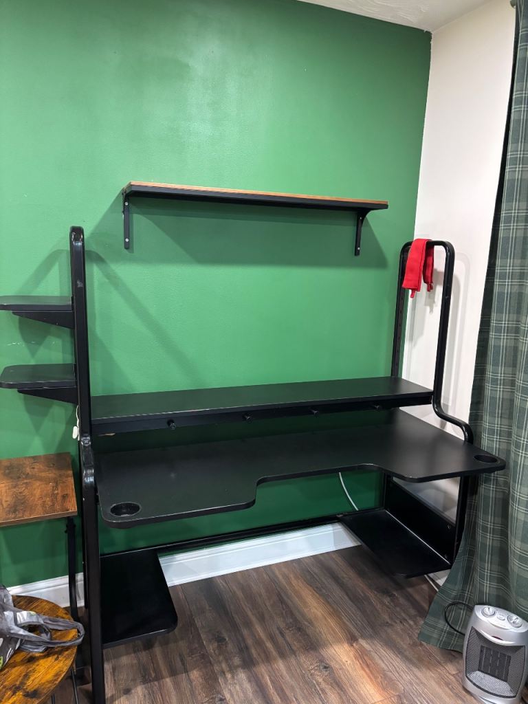 IKEA FREDDE Gaming Desk - Black (502.190.44)