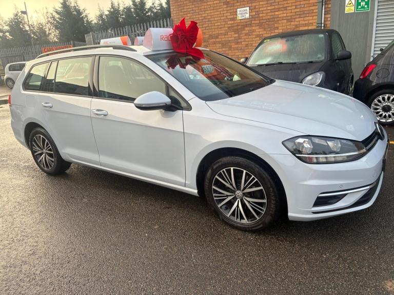 2018 Volkswagen Golf 1.6 TDI SE 5dr [Nav] ESTATE DIESEL Manual