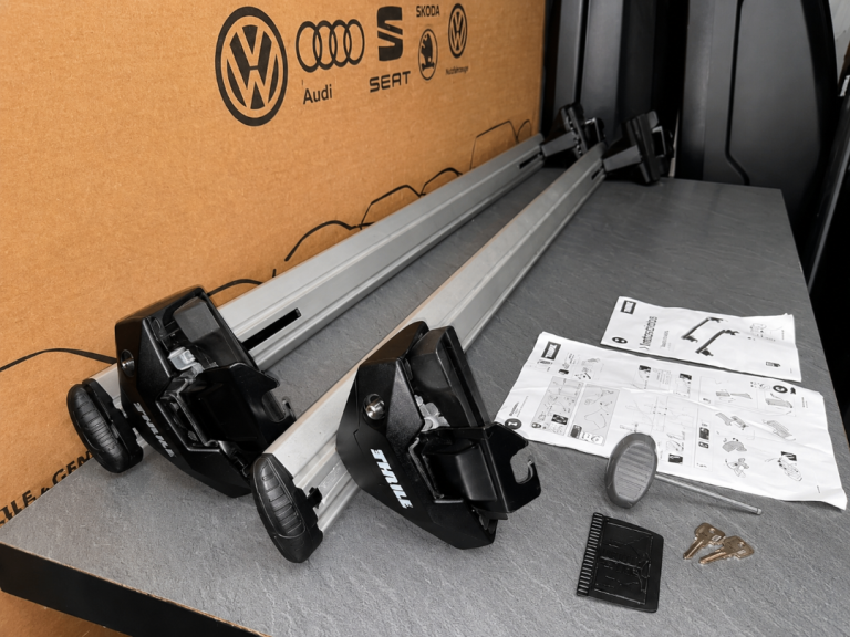 Thule WingBar 135cm Roof Bars – Pair