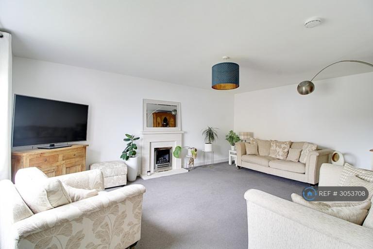 4 bedroom house in Daisy Hill, Silsden, Keighley, BD20 (4 bed) (#3053708)