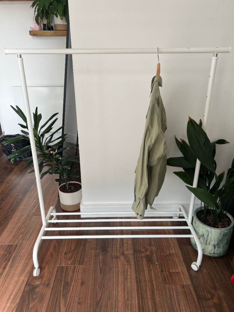Ikea Rigga clothing rail