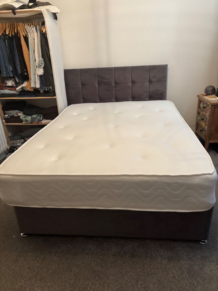 Double Bed with Headboard and Mattress – Excellent Condition