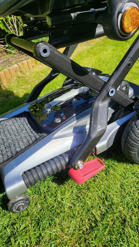 TGA MINIMO AUTOFOLD SCOOTER 
