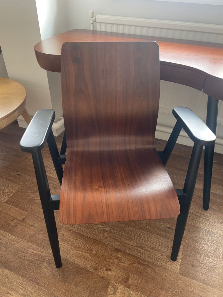 Walnut and black Wooden Office Chair