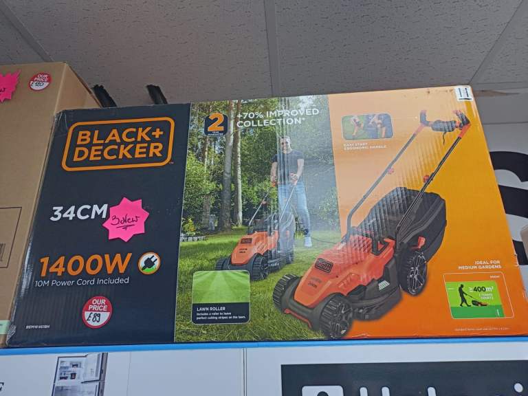 New Black & Decker Lawnmower 34cm 