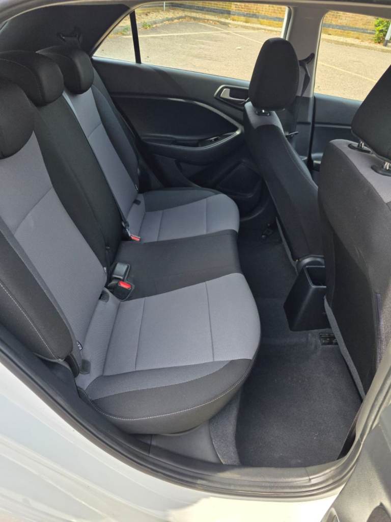 Hyundai, I20, Hatchback, 2018, Manual, 1248 (cc), 5 doors