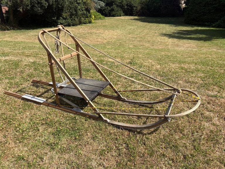 Wooden Dog/Husky Sleigh – Ex TV Prop, Around 2m Long