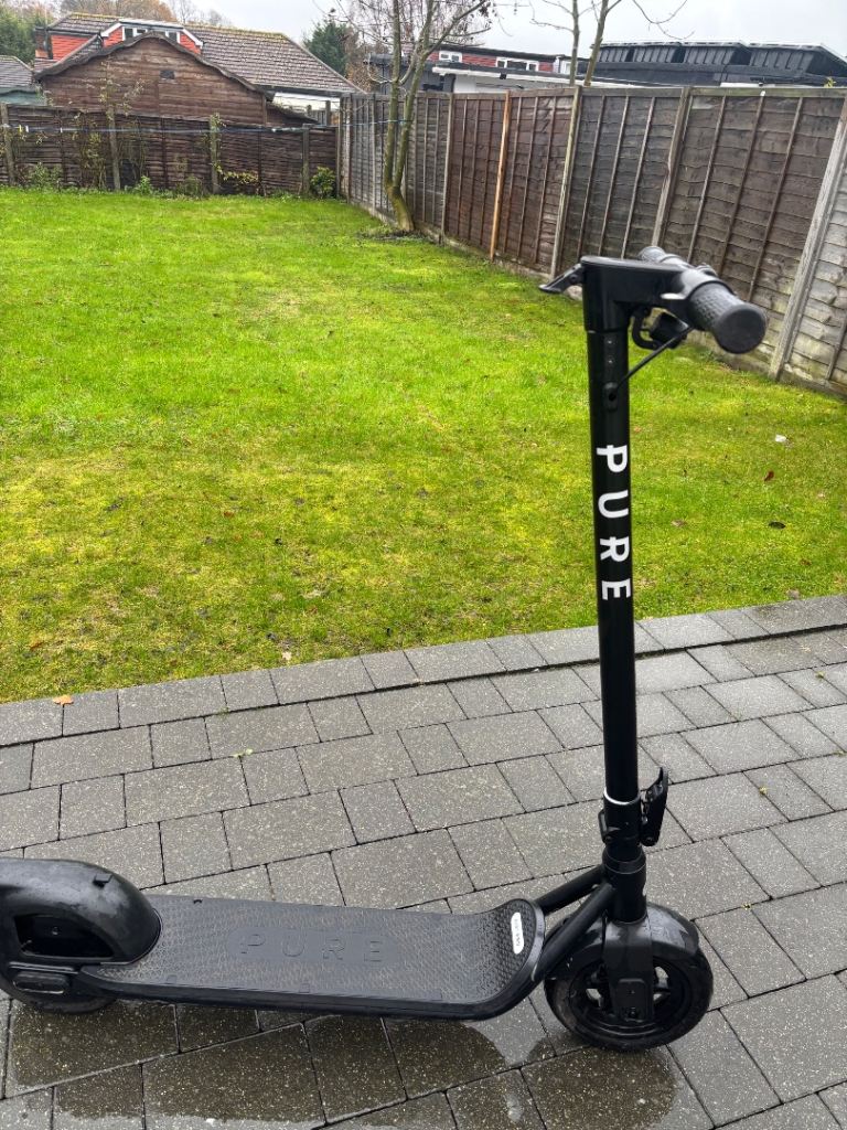 Pure electric scooter 