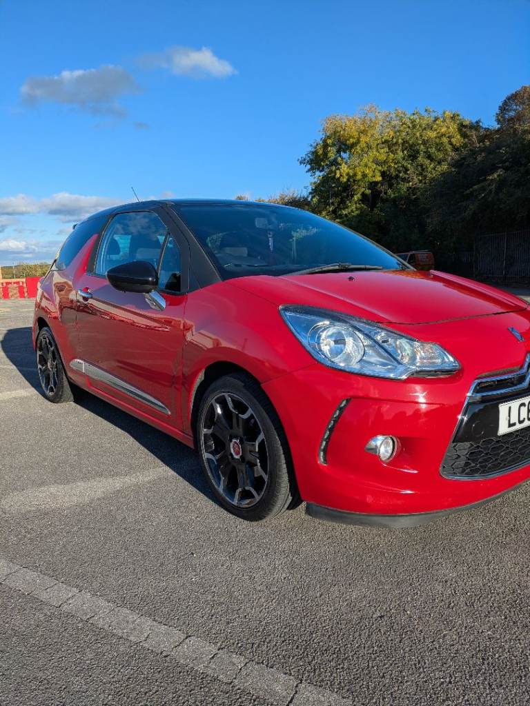 Citroen, DS3, Hatchback, 2011, Manual, 1560 (cc), 3 doors