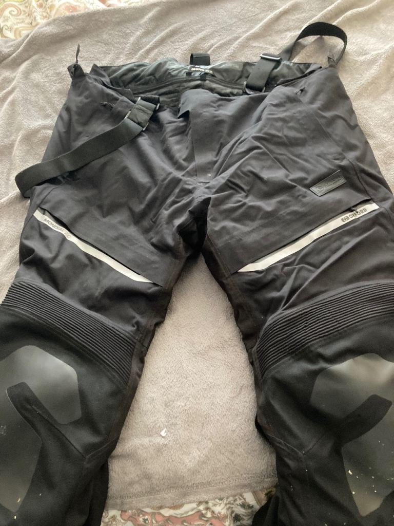 Motorcycle pants