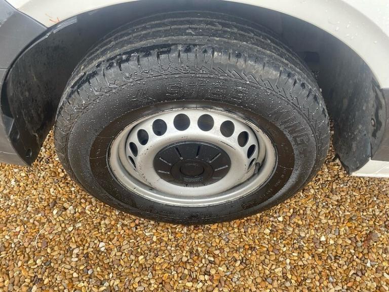 2022 Volkswagen Crafter 2.0 TDI CR35 Startline L3 LWB DROPSIDE - WHITE Dropside Diesel Manual