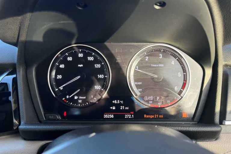 2018 BMW 2 Series 220d xDrive Luxury 5dr Step Auto HATCHBACK DIESEL Automatic