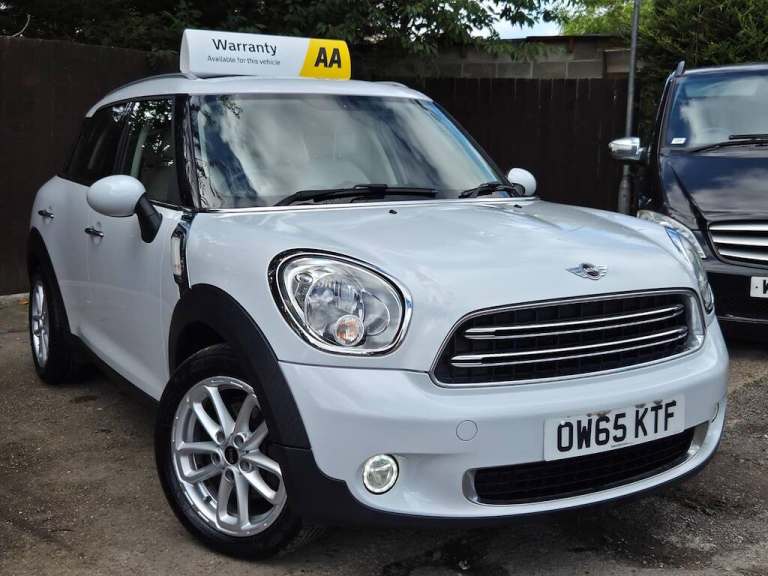 2015 MINI Countryman 2.0 Cooper D 5dr Auto HATCHBACK DIESEL Automatic