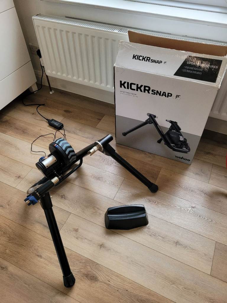 Wahoo KICKR SNAP Smart Turbo Trainer – Fully Boxed + Vittoria Trainer Tyre