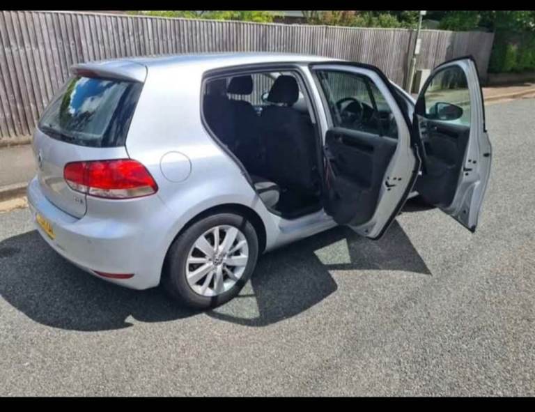 Volkswagen, GOLF, Hatchback, 2011, Semi-Auto, 1598 (cc), 5 doors