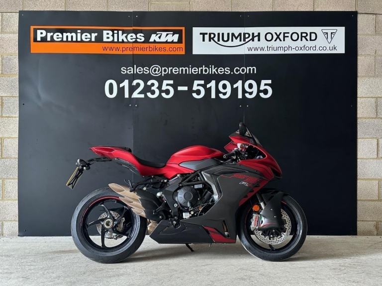 STUNNING ONE OWNER 2023/23 MV AGUSTA F3 800 RR MOTORCYCLE 