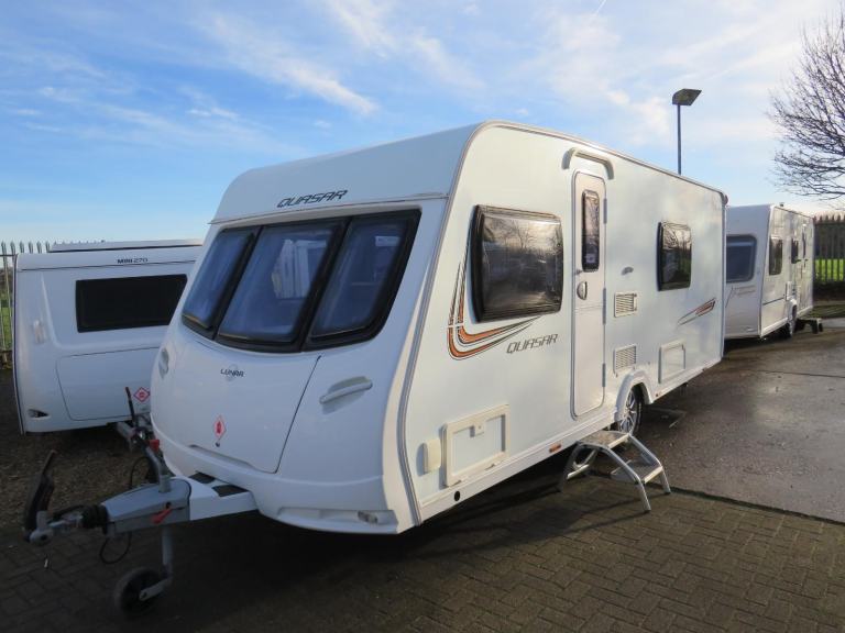 Lunar Quasar 554 Twin Single Beds 4 Berth Full End Bathroom