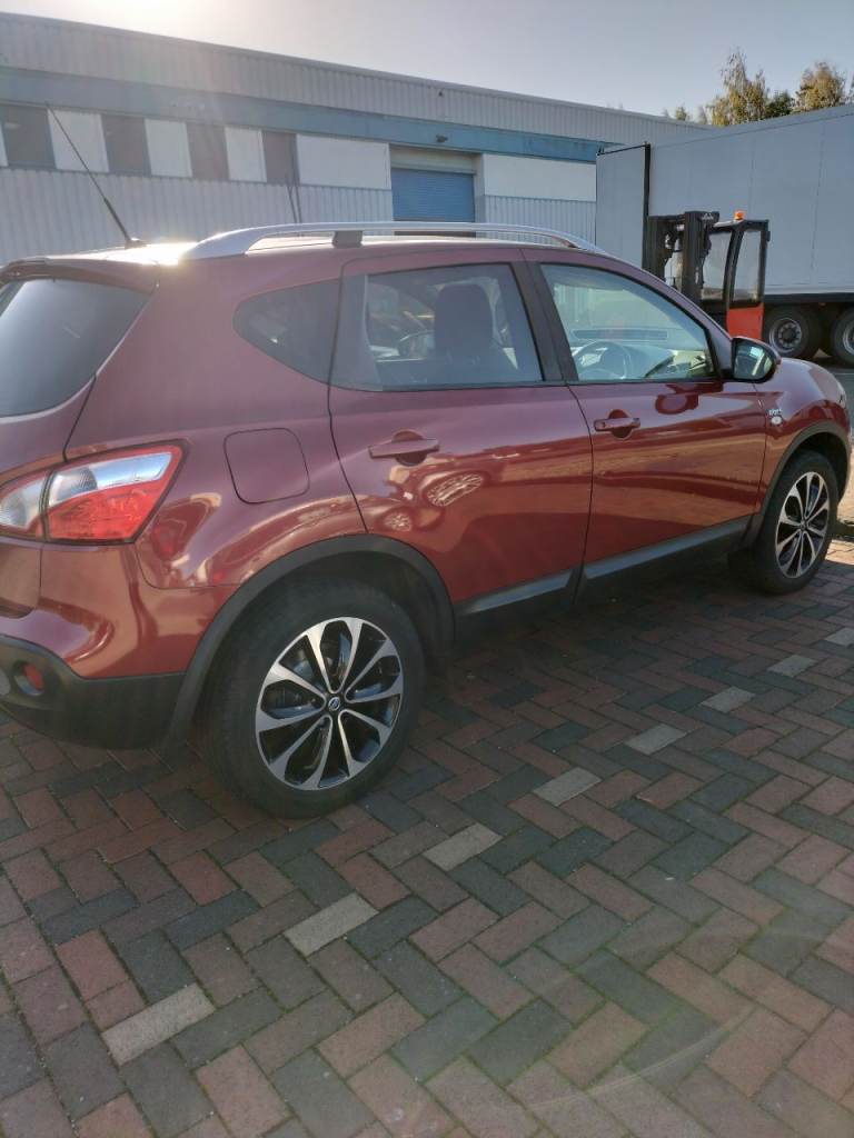 Nissan, QASHQAI, Hatchback, 2012, Manual, 1598 (cc), 5 doors