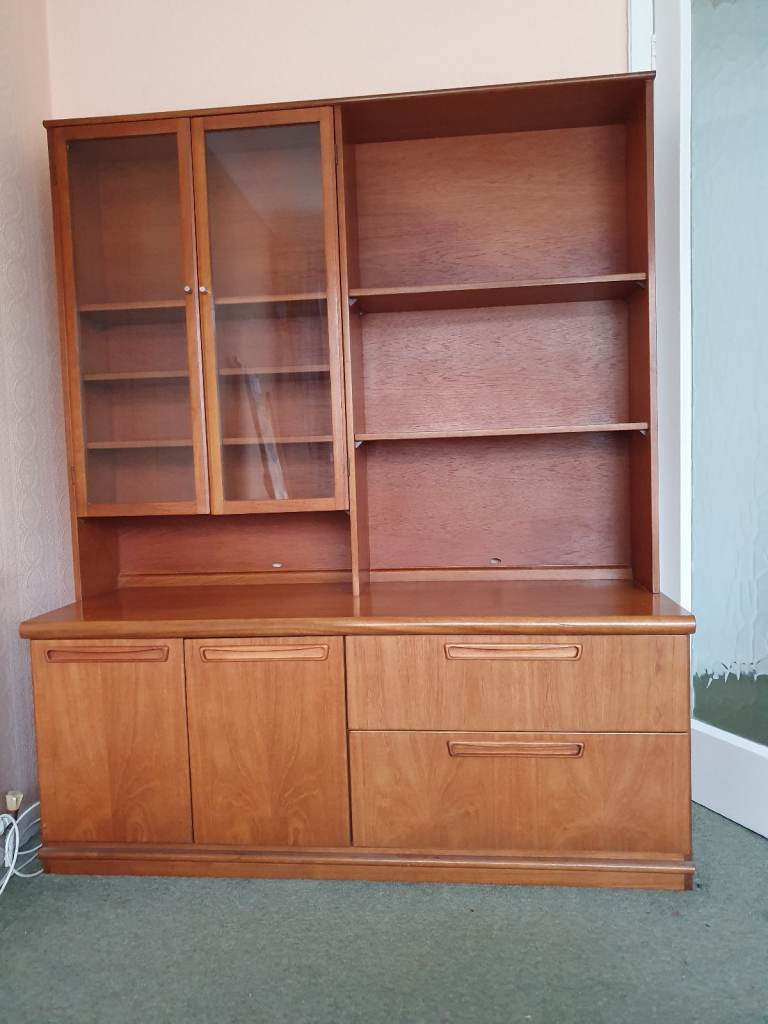Wall unit