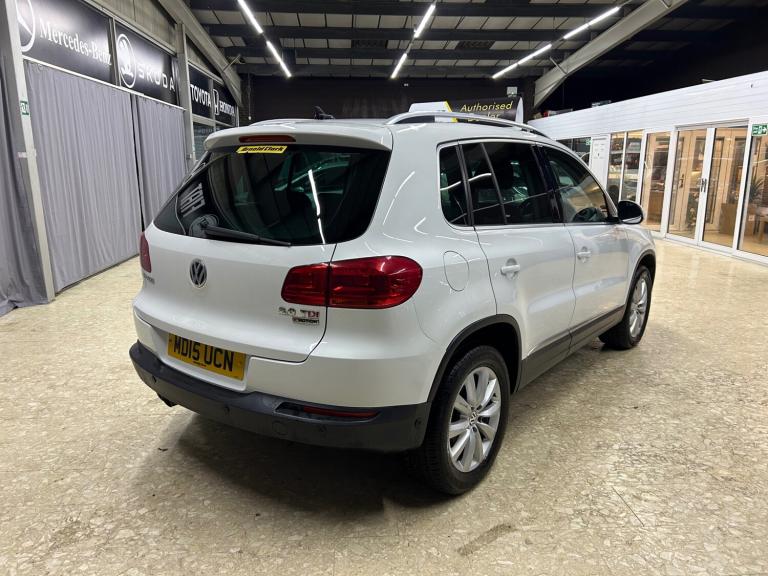 2015 Volkswagen Tiguan 2.0 TDi BlueMotion Tech Match 4MOTION 5dr 150 DSG ESTATE Diesel Automatic