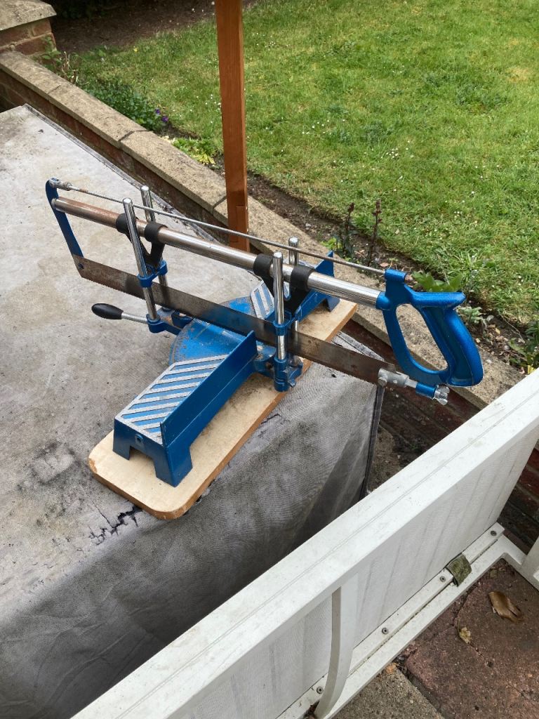 Mitre block