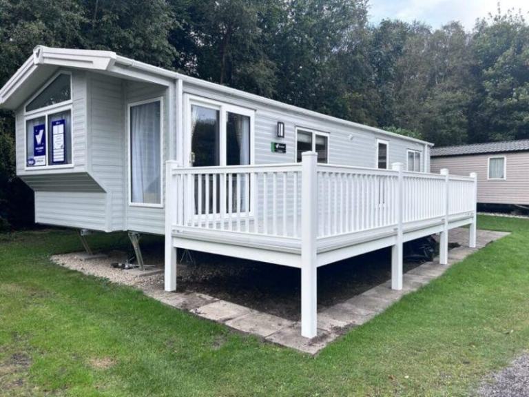 Static caravan Willerby Castleton 2024 for sale at Manor House holiday park