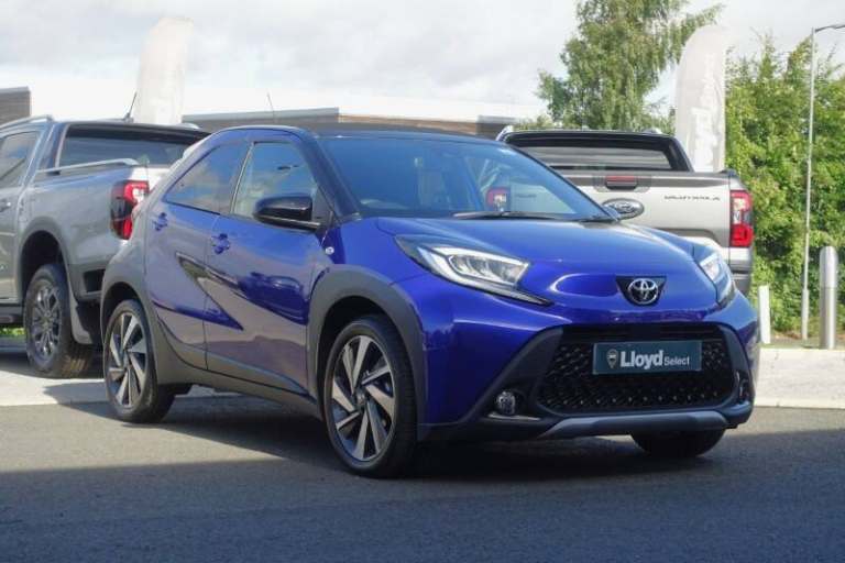 TOYOTA AYGO X 1.0 VVT-i Exclusive 5dr Auto