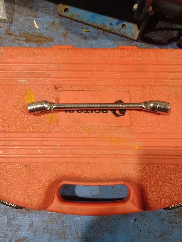 Britool part 222 flexible classic brake tool
