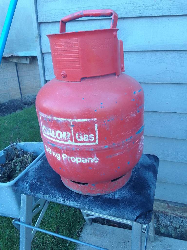 image for 3.9 full propane Calor bottle 