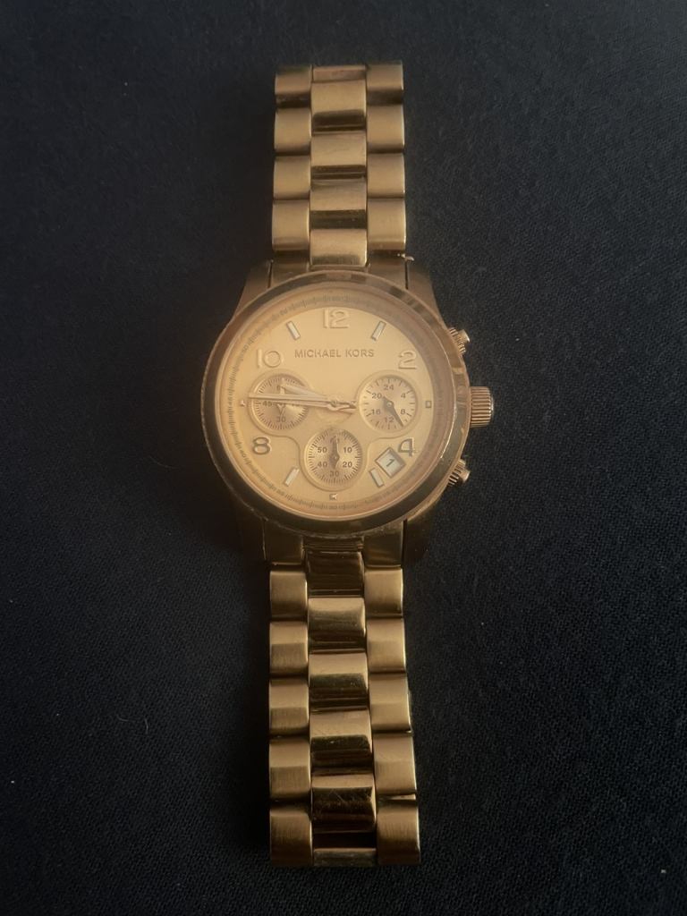 Michael Kors Runway Chronograph Rose Gold tone women's Watch MK5128