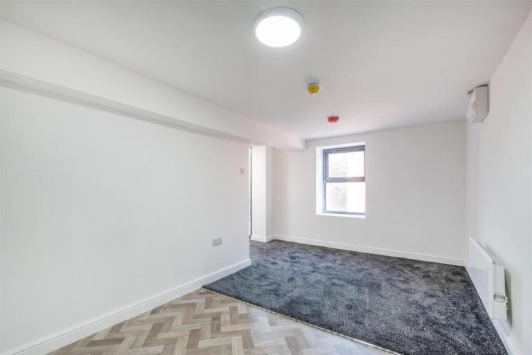 1 Bed Flat — Preston PR1 | £875 pcm — Bills Included